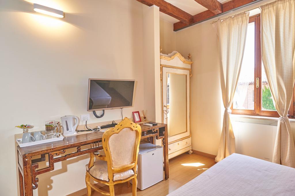 Le Suite Di Giulietta Verona Exterior photo